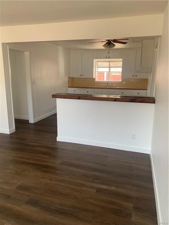 Building Photo - 12810 Dunton Dr