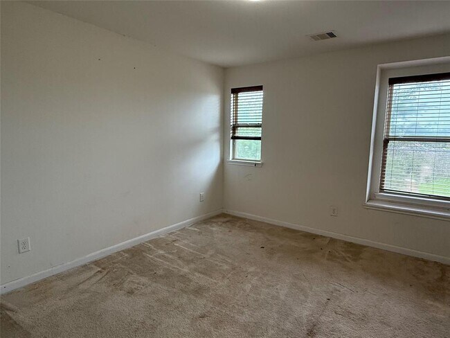 Building Photo - 24018 Buffalo Cove Ln