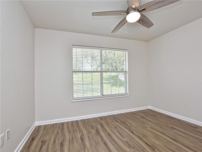 Building Photo - 21511 Pershing Ave