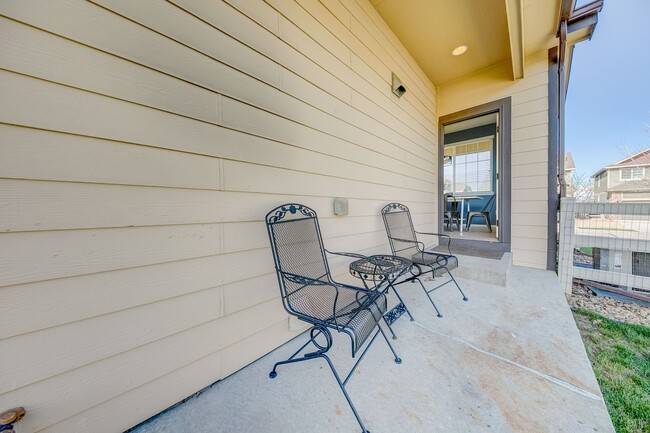 Building Photo - 2963 Denver Dr