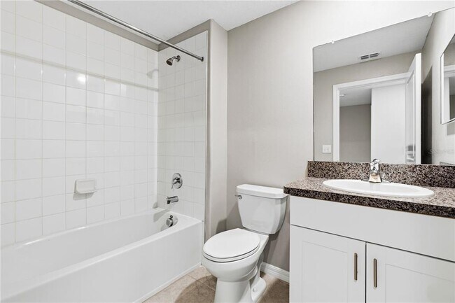 Building Photo - 3527 Bellmeade Ct
