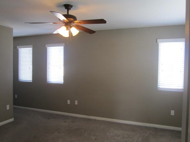 Building Photo - 8722 Brindisi Park Ave