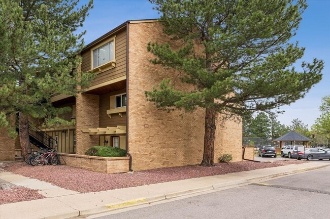 Building Photo - 3000 Colorado Ave