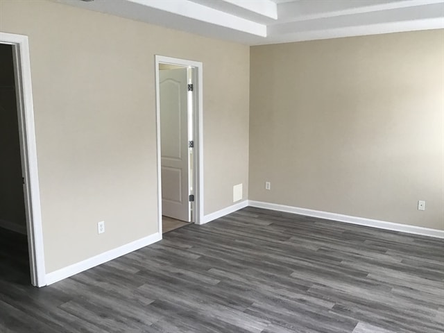 Building Photo - 421 Monet Ave