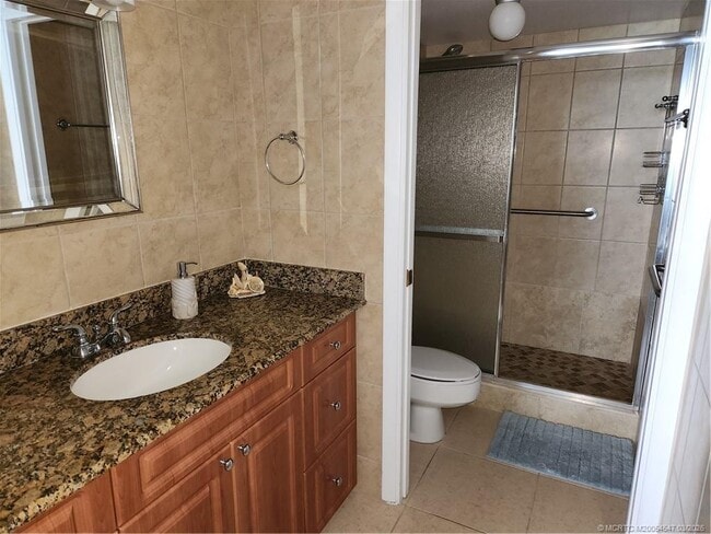 Building Photo - 10680 S Ocean Dr