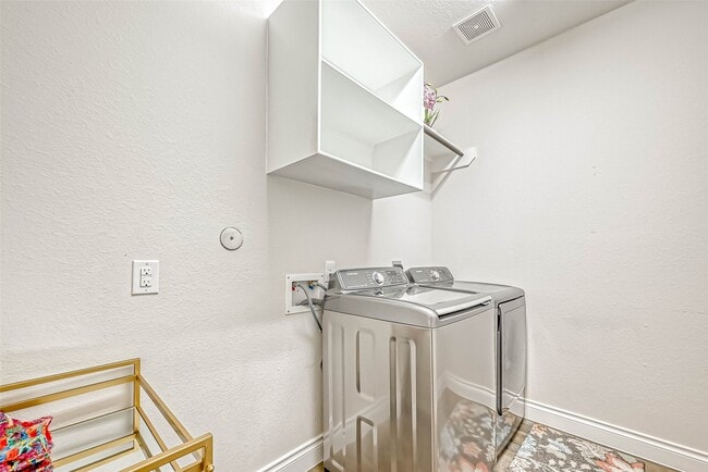 Building Photo - 2337 Mayfield Trail Ct