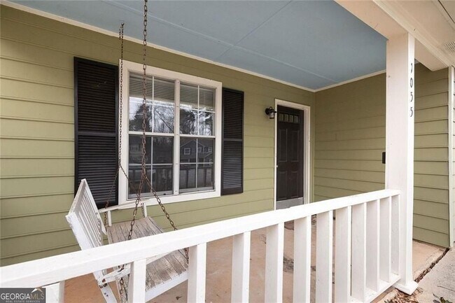Building Photo - 1055 Autumn Crest Ct