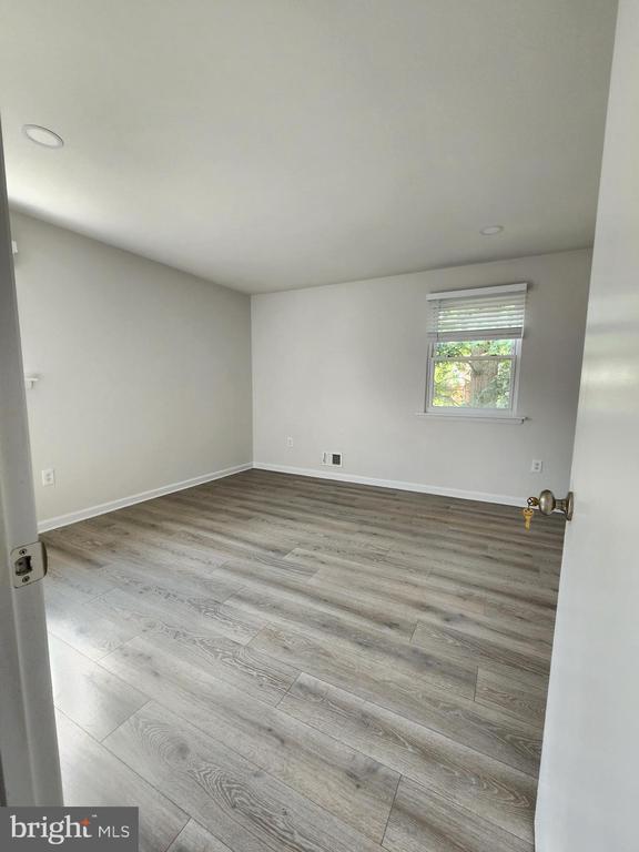 Building Photo - 2703 Bey Ct