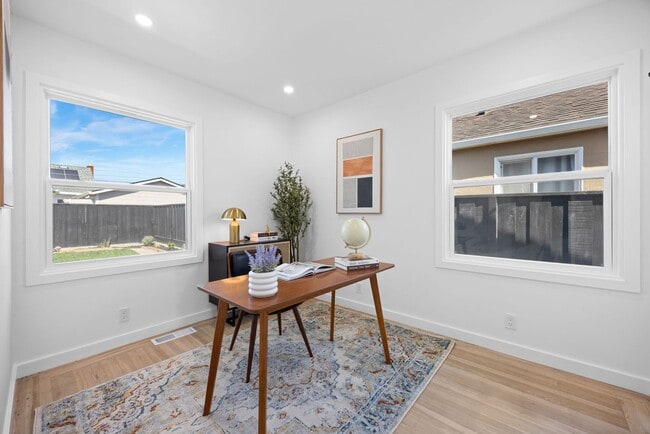 Building Photo - Fully Remodeled, Modern South San Francisc...