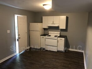 Building Photo - 3112 Berry Ct