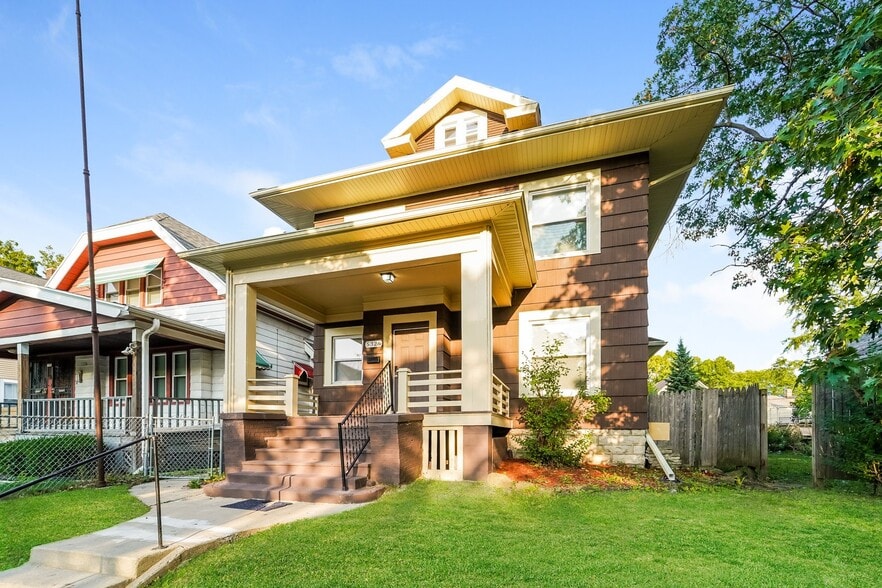 Building Photo - 5326 N 35th St