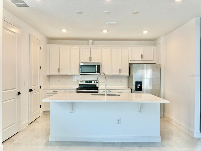 Building Photo - 13408 Beebe Aly