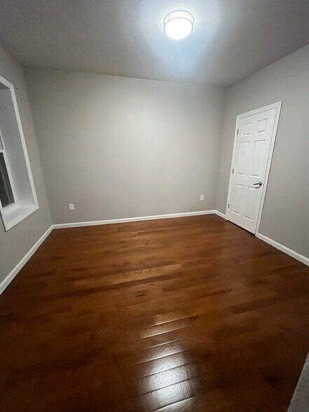 Building Photo - 131 S Harrison St