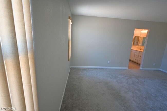 Building Photo - 10205 Starlit Cyn Ct