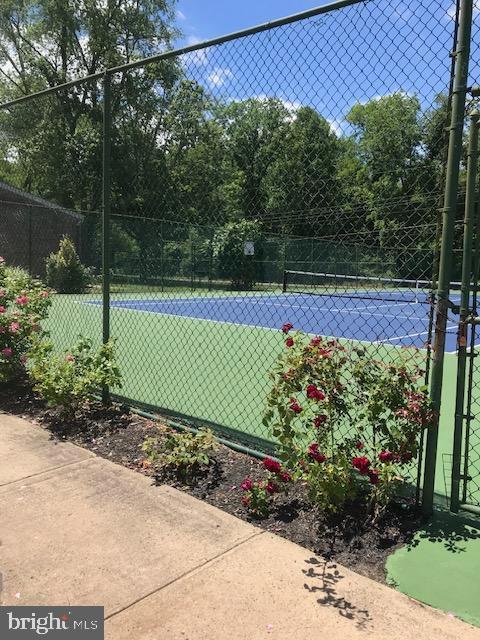 Building Photo - 401 Cooper Landing Rd