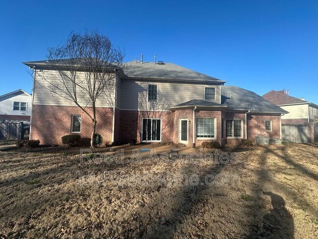 Building Photo - 525 Chickasaw Land Way