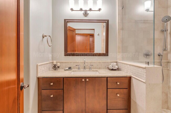 Building Photo - 287 Laureles Grade