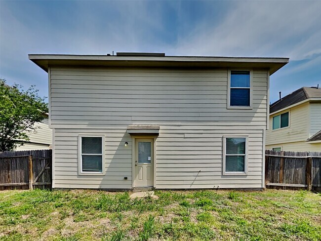 Building Photo - 5923 Stockholm Ct