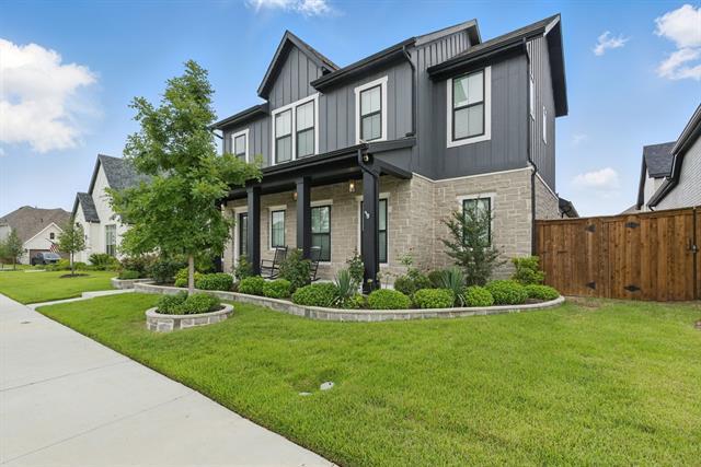 Building Photo - 2205 Sandrellan St