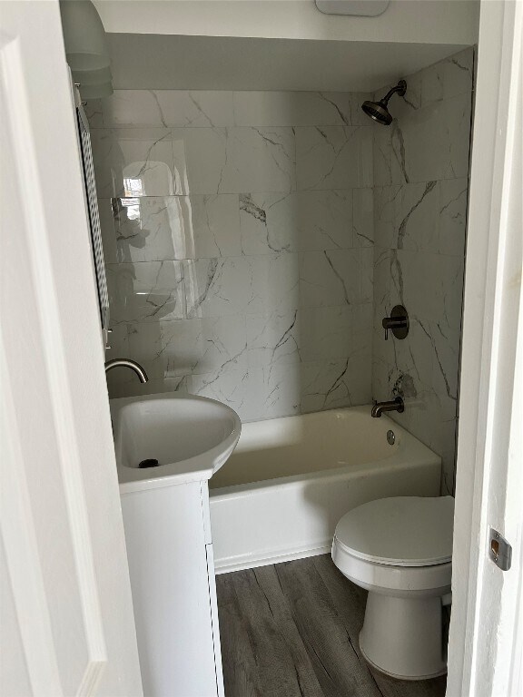 Building Photo - 3312 Lawndale St