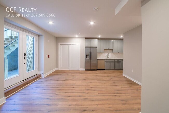 Building Photo - Modern Studio in Cedar Park