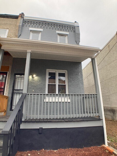 Building Photo - 758 N DeKalb St