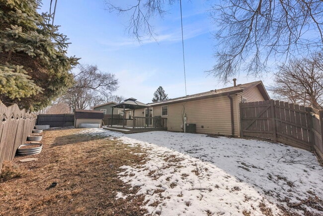 Building Photo - 548 Jo Ann Ct