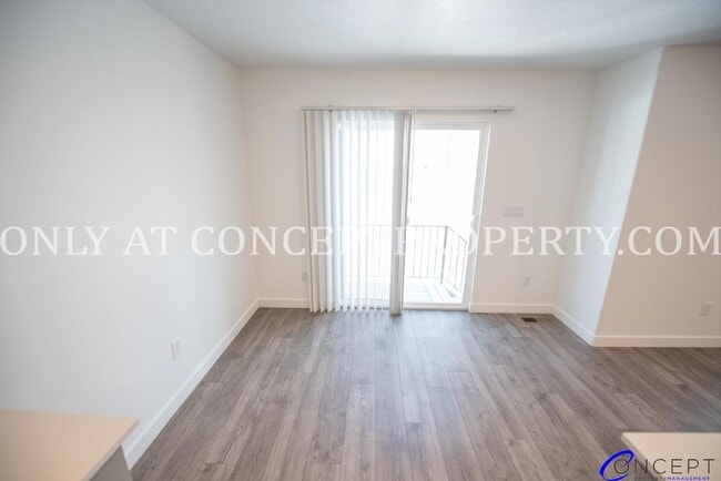 Building Photo - Brand-New Beautiful Spacious Modern Townhome in Lehi with Luxury Finishes & Prime Amenities