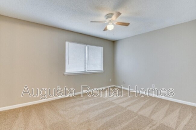 Building Photo - 3001 Strickland Ct