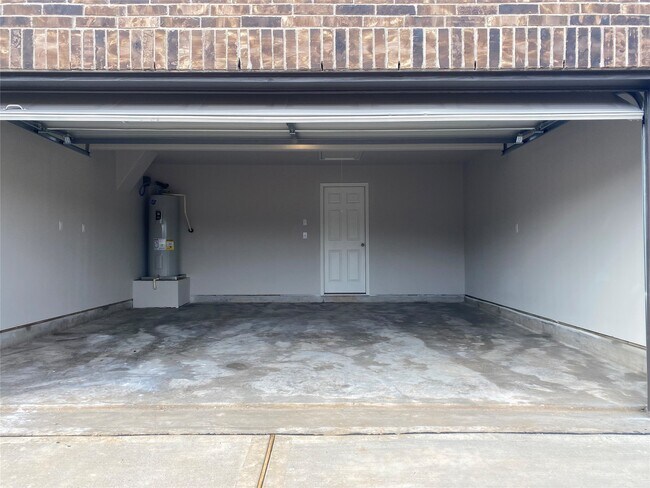 Building Photo - 802 Faison Ct