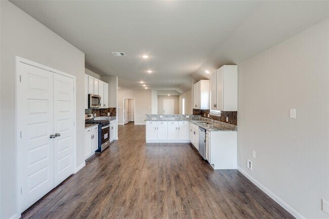 Building Photo - 13840 Green Heron Way