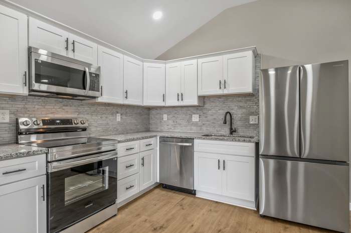 Kitchen - 1234 Paradise Hill Rd