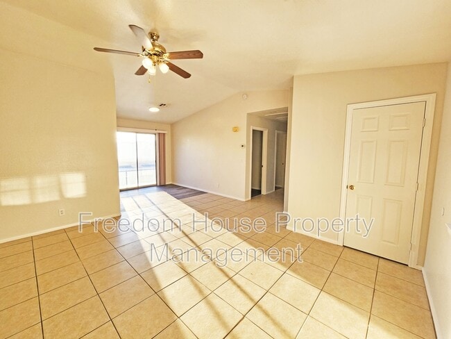 Building Photo - 1381 Ogallala St