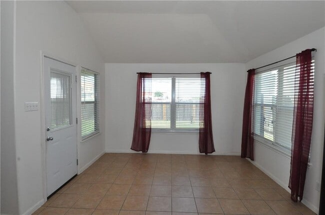 Building Photo - 1106 Delia Chappa Ln