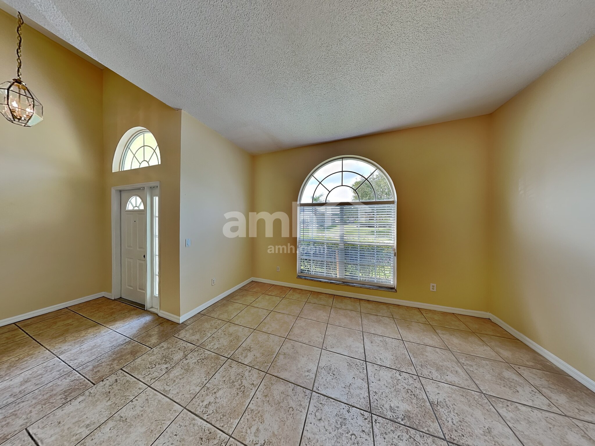 Building Photo - 1042 Raining Meadows Ln