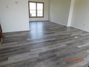 Building Photo - 1461 Thamesford Dr