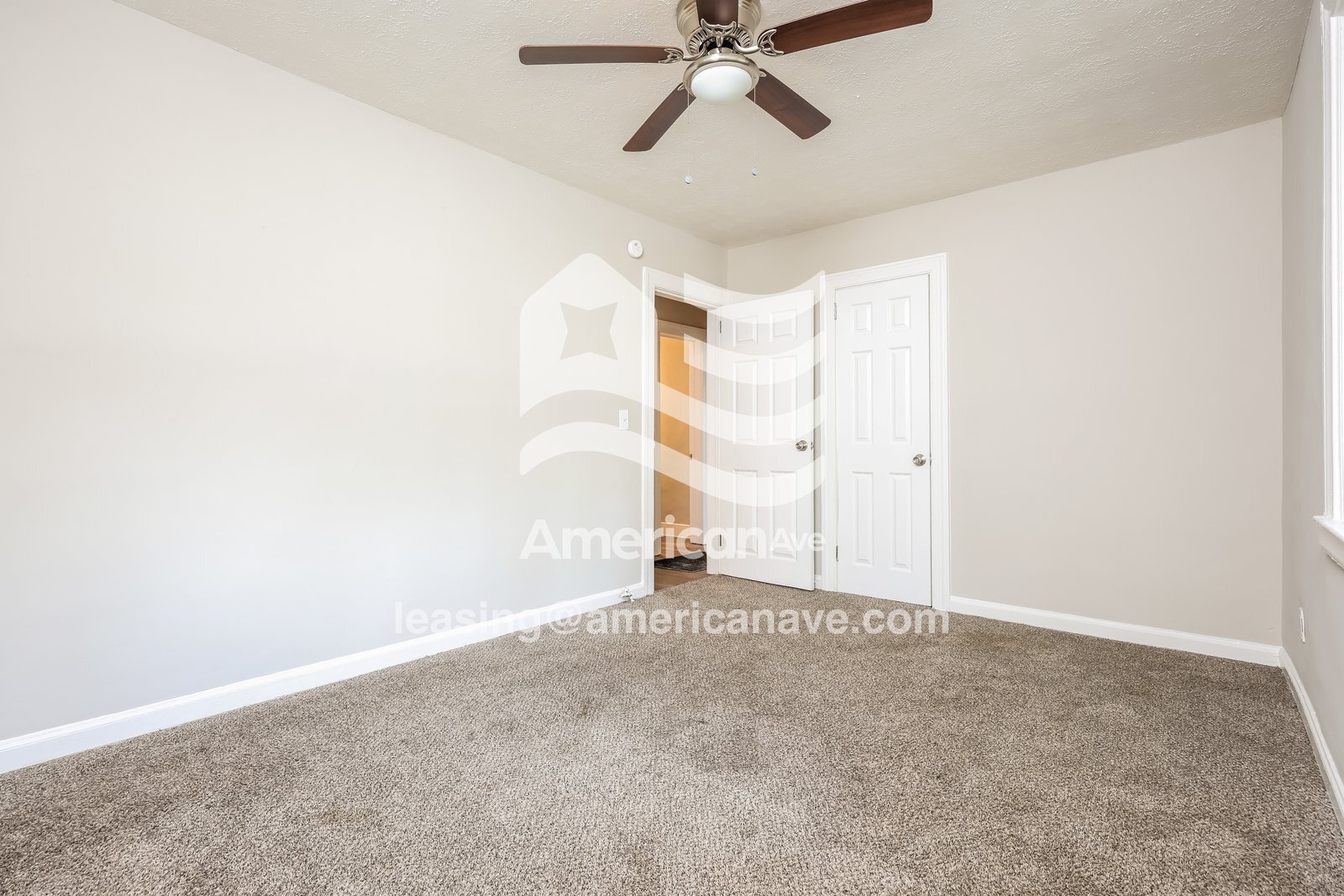 Building Photo - 2017 7th St