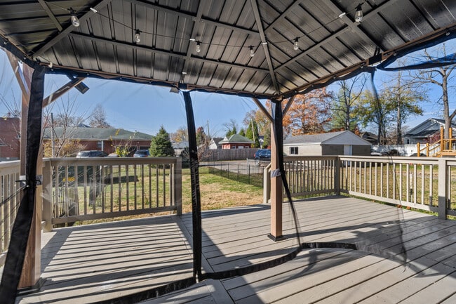 Building Photo - 308 Breckenridge Ln