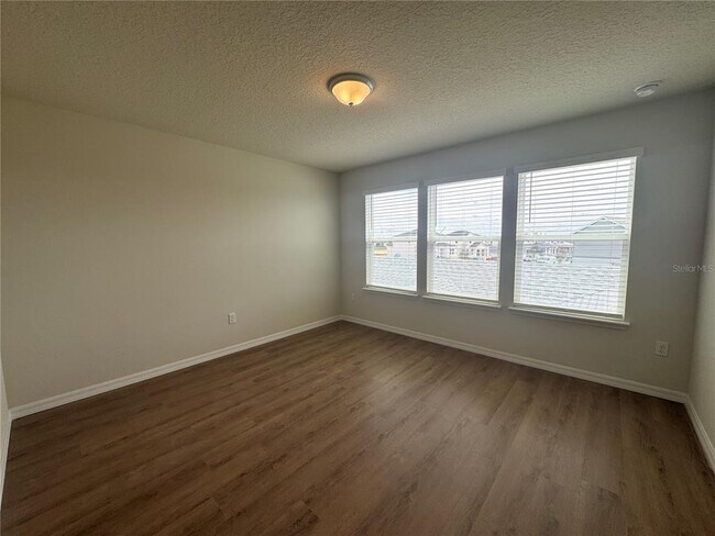 Building Photo - 4584 Maple Waltz