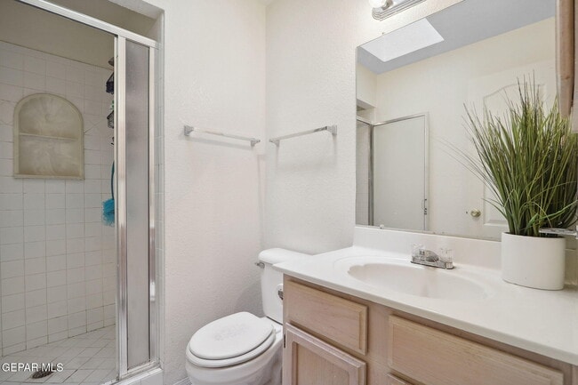 Building Photo - 3286 Sal Berroteran Dr