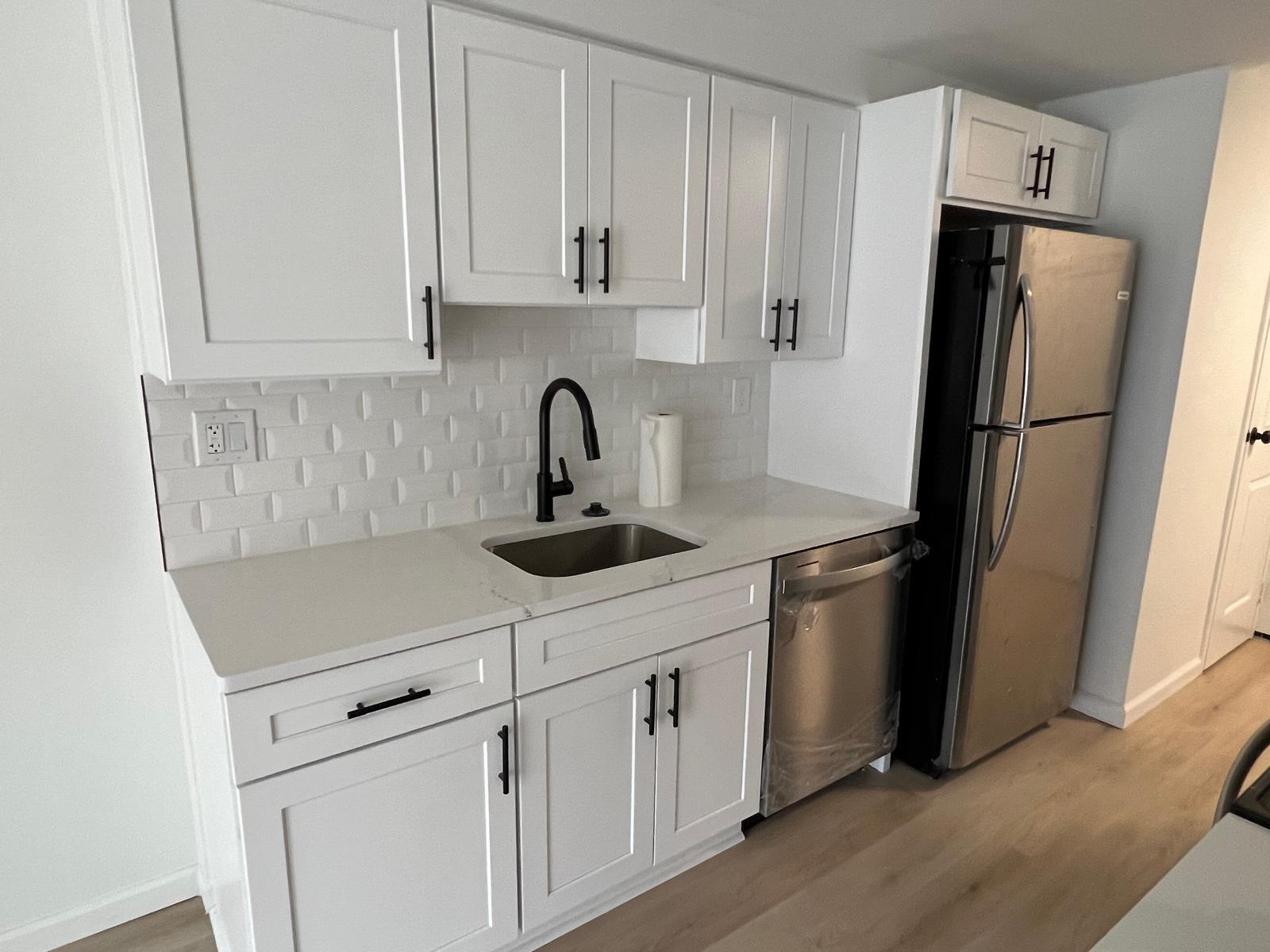 Building Photo - 246 Fir Tree Ct