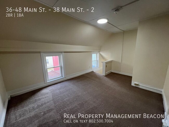 Building Photo - 36-48-48 S Main St
