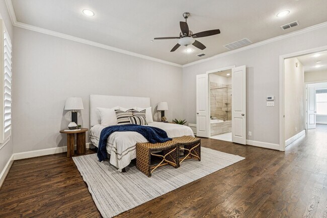 Building Photo - 2138 Aylesport Dr