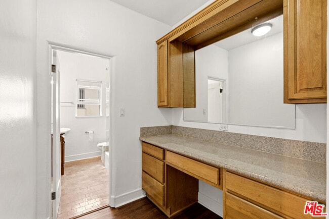 Building Photo - 4429 Finley Ave