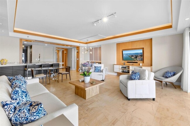 Building Photo - 5245 Fisher Island Dr