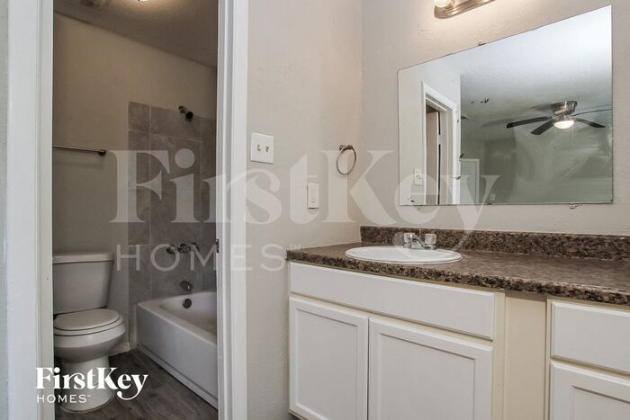 Building Photo - 4406 Tealgate Dr