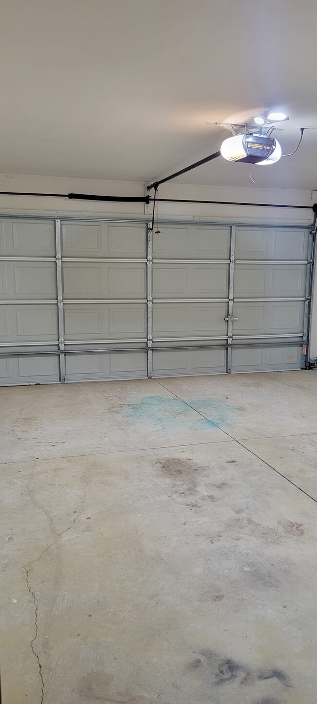 2 Car Garage - 137 Carillo Ln