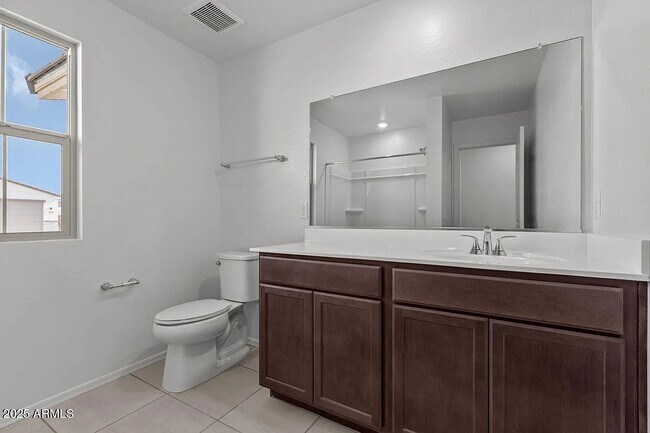 Building Photo - 18185 E Zuza Dr