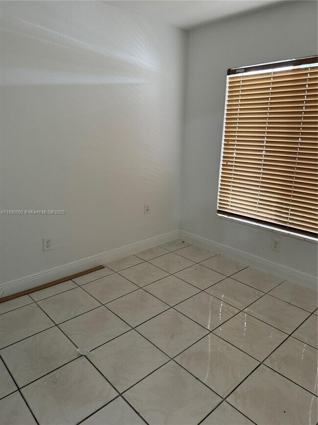 Building Photo - 13030 SW 49th Terrace