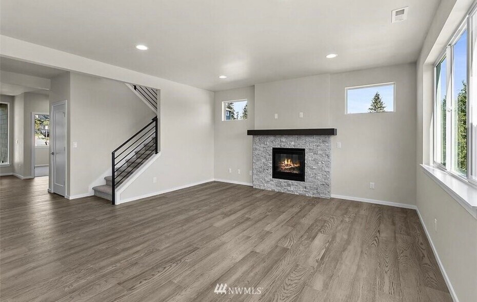 Building Photo - 10224 SE 268th Pl